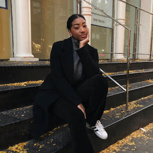 Meet your Posher, Imani